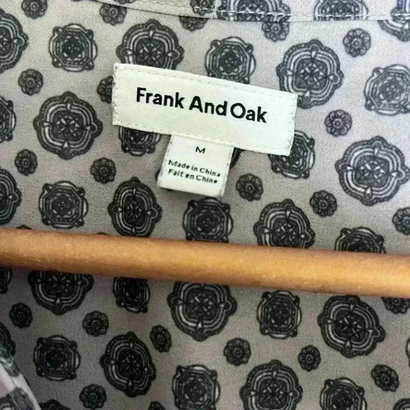 Frank & Oak Women’s Blouse  Size M - Picture 2 of 8